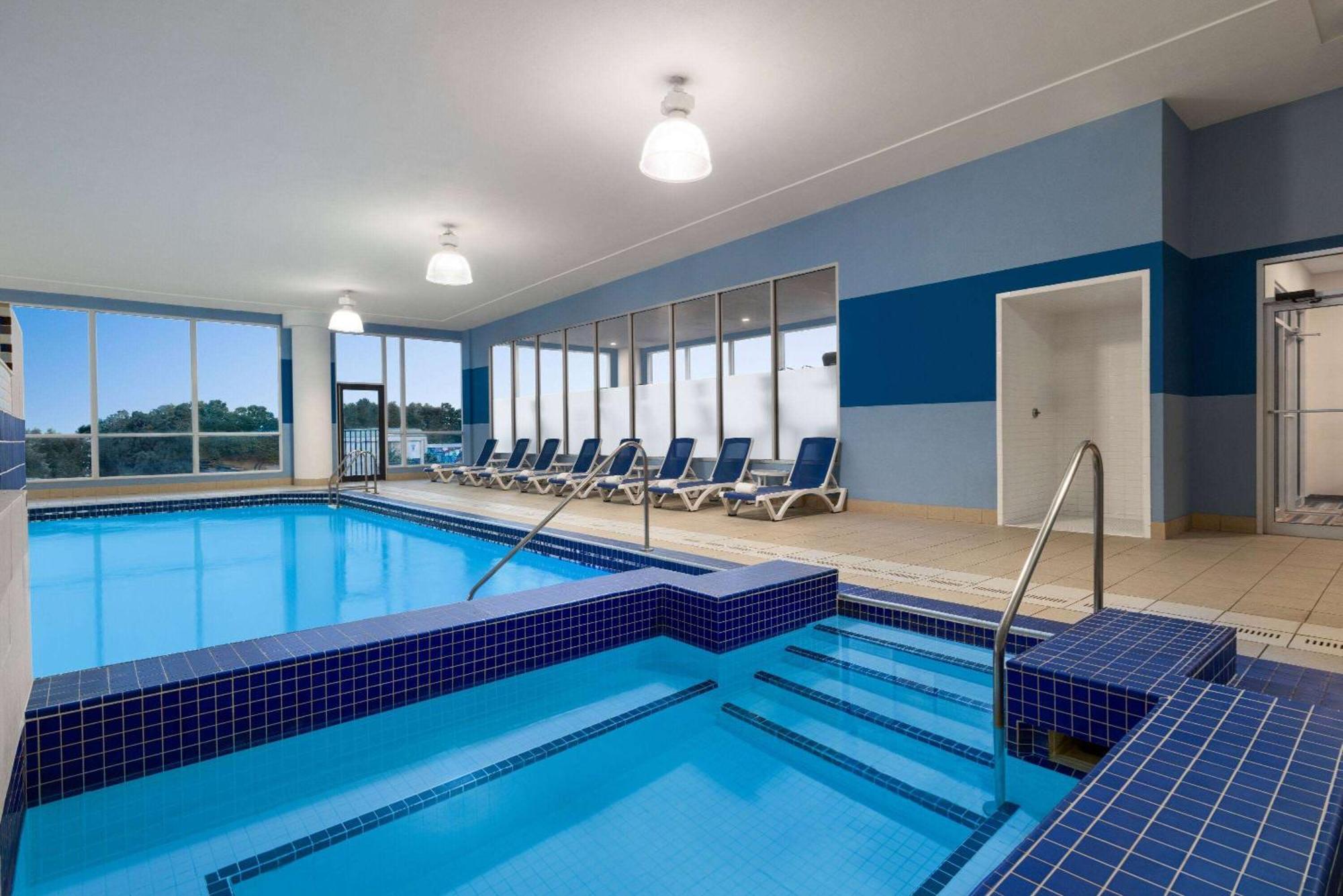 Wyndham Grand Fallsview Hotel Niagara Falls Extérieur photo